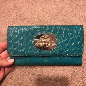 Kathy Van Zeeland tri-fold wallet